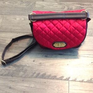 Steve Madden Quilted Design Handbag Like New